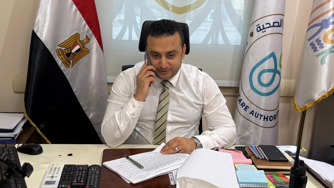 مدير فرع الرعاية الصحية بالأقصر يتصل بالأوائل لتقديم التهنئة لهم مدير فرع الرعاية الصحية بالأقصر يتصل بالأوائل لتقديم التهنئة لهم
