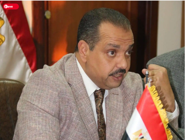 هشام فؤاد رئيس النقابة العامة للعاملين بالمرافق هشام فؤاد رئيس النقابة العامة للعاملين بالمرافق