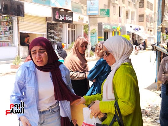 بكاء-الطالبات بكاء-الطالبات