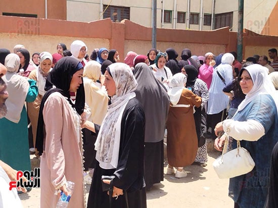 الدموع-على-الوجوه الدموع-على-الوجوه