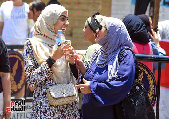فرحة وابتسامة لسهولة اللغة العربية فرحة وابتسامة لسهولة اللغة العربية