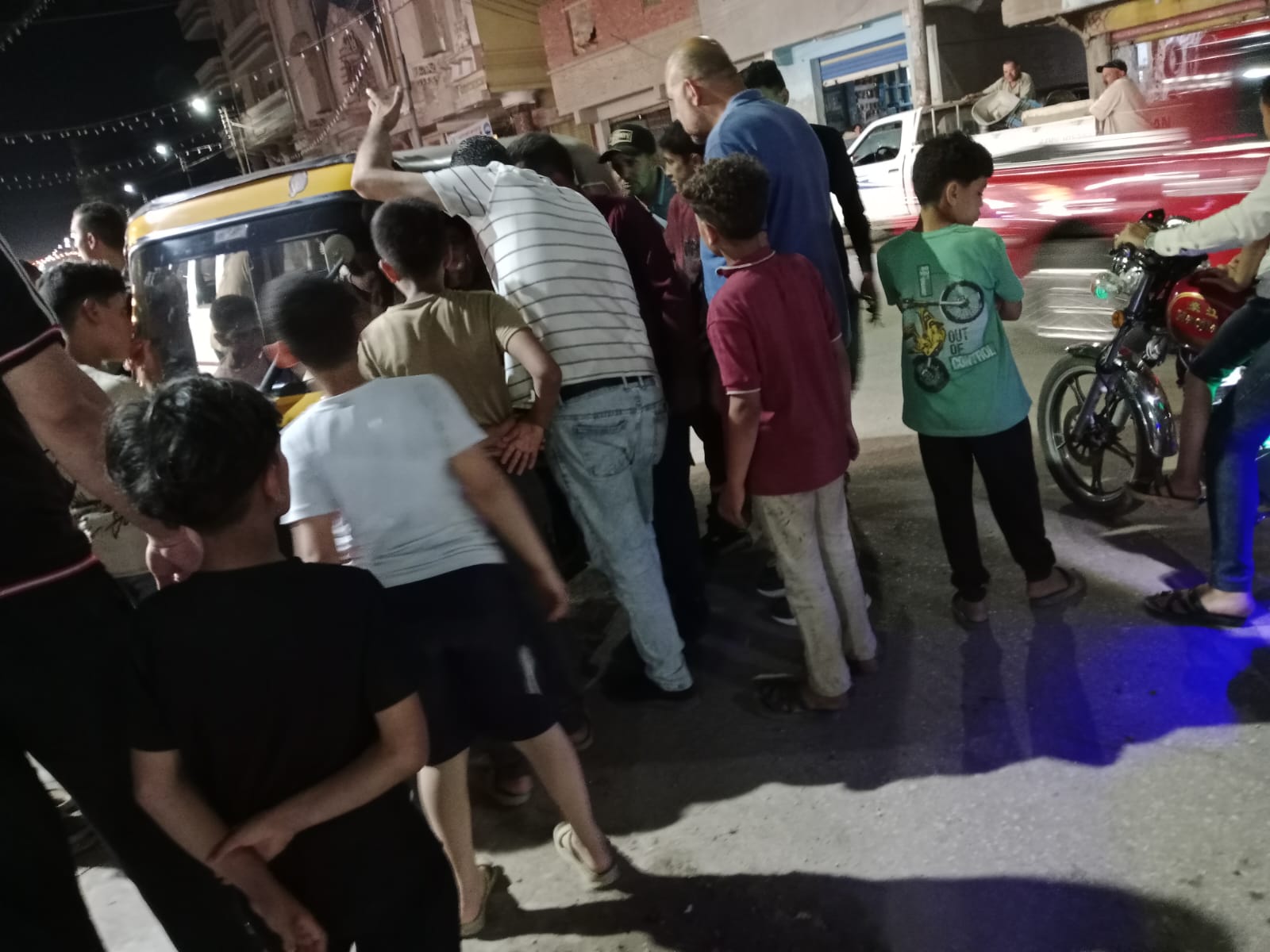 ضبط التكاتك المخالفة ضبط التكاتك المخالفة