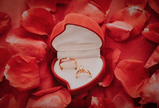 خاتم الزفاف