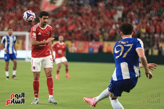 بوروتو والأهلى بوروتو والأهلى