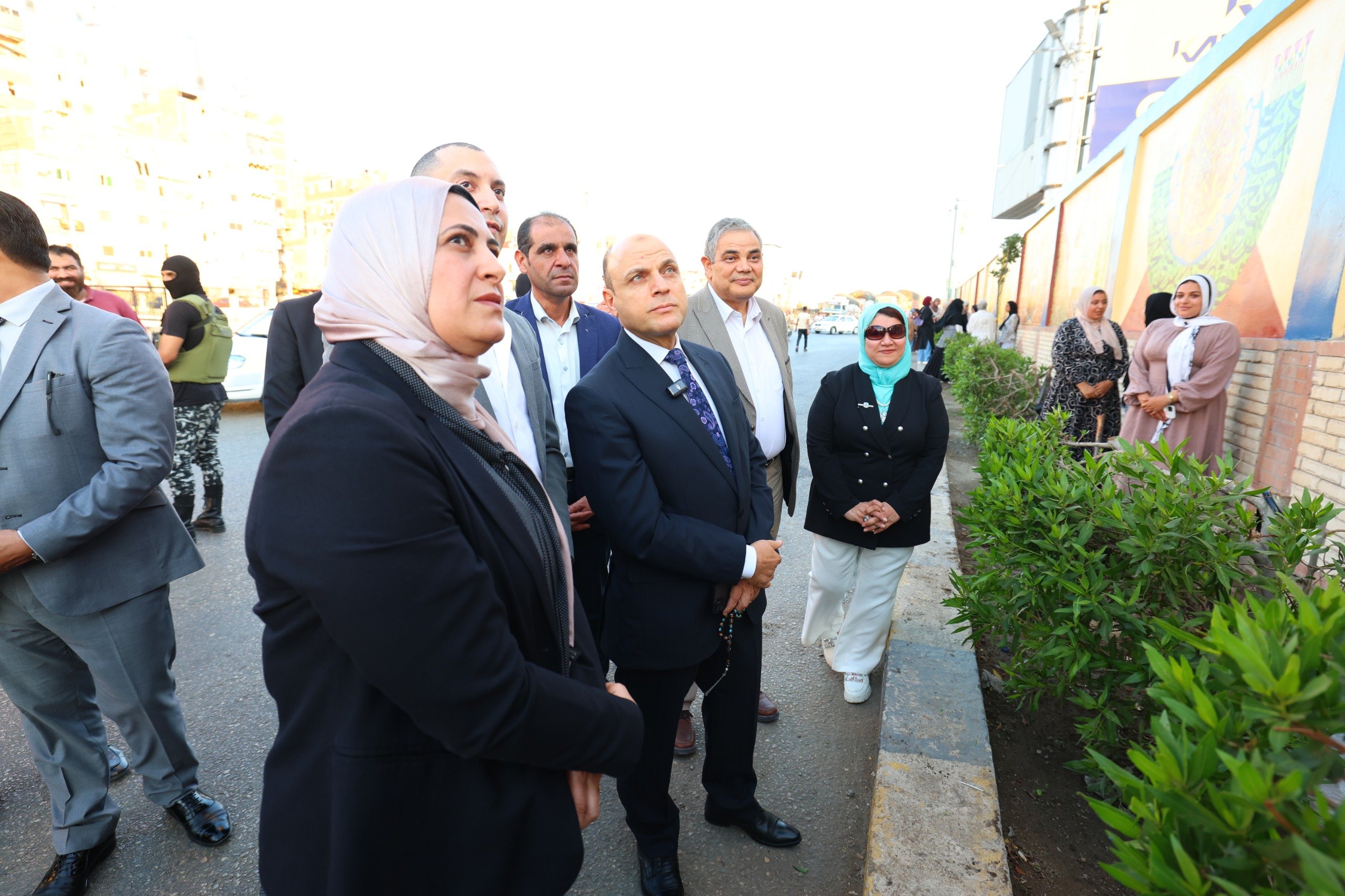 جولة تفقدية للمحافظ جولة تفقدية للمحافظ