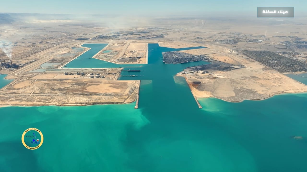 مشروع تطوير ميناء السخنة (1)