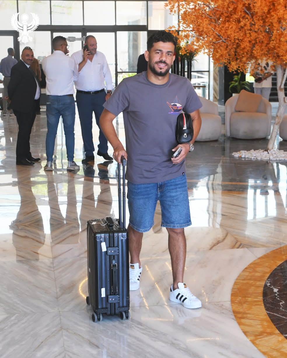 لاعب المصرى (2)