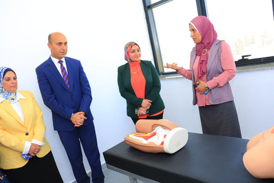 رئيس جامعة دمنهور رئيس جامعة دمنهور