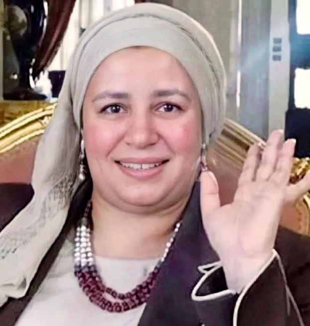 عبلة كامل عبلة كامل