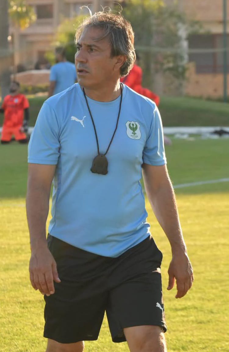 التونسي نبيل الكوكي المدير الفني الجديد للنادي المصري (2)