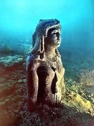 اثار غارقة اثار غارقة