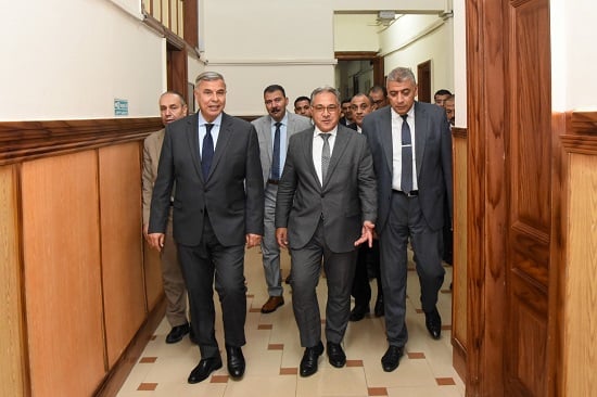 اثناء اللقاء  (10)