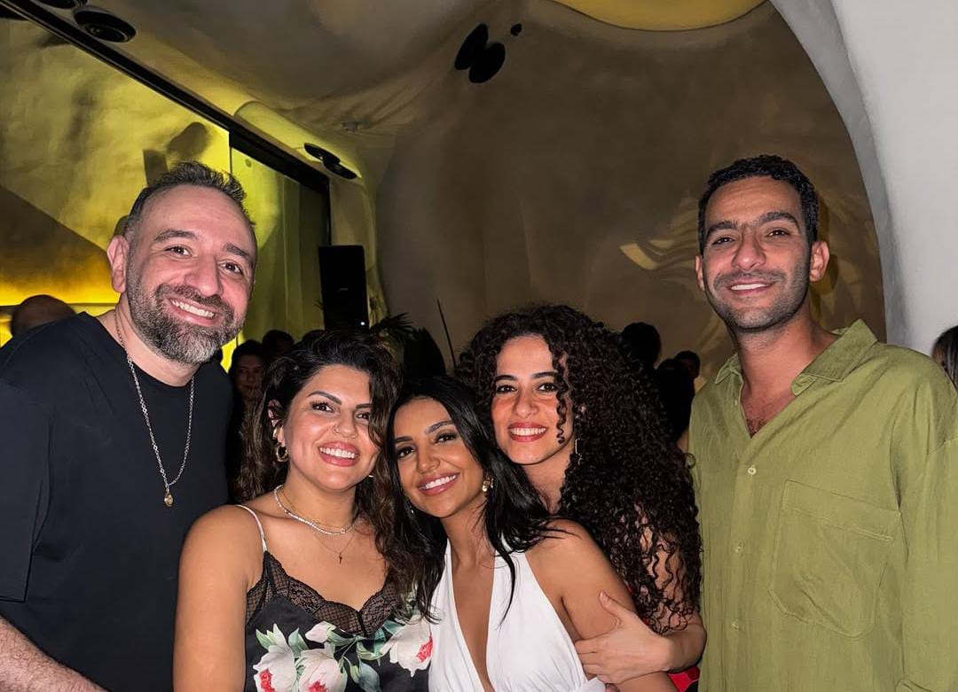 عمرو سلامة وزوجته يحتفلان بعيد ميلاد المصورة شيرين شيحة عمرو سلامة وزوجته يحتفلان بعيد ميلاد المصورة شيرين شيحة