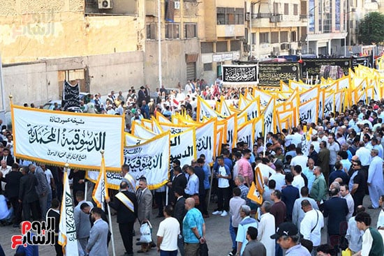 موكب الطرق الصوفية من أمام مسجد سيدى صالح الجعفرى (8)