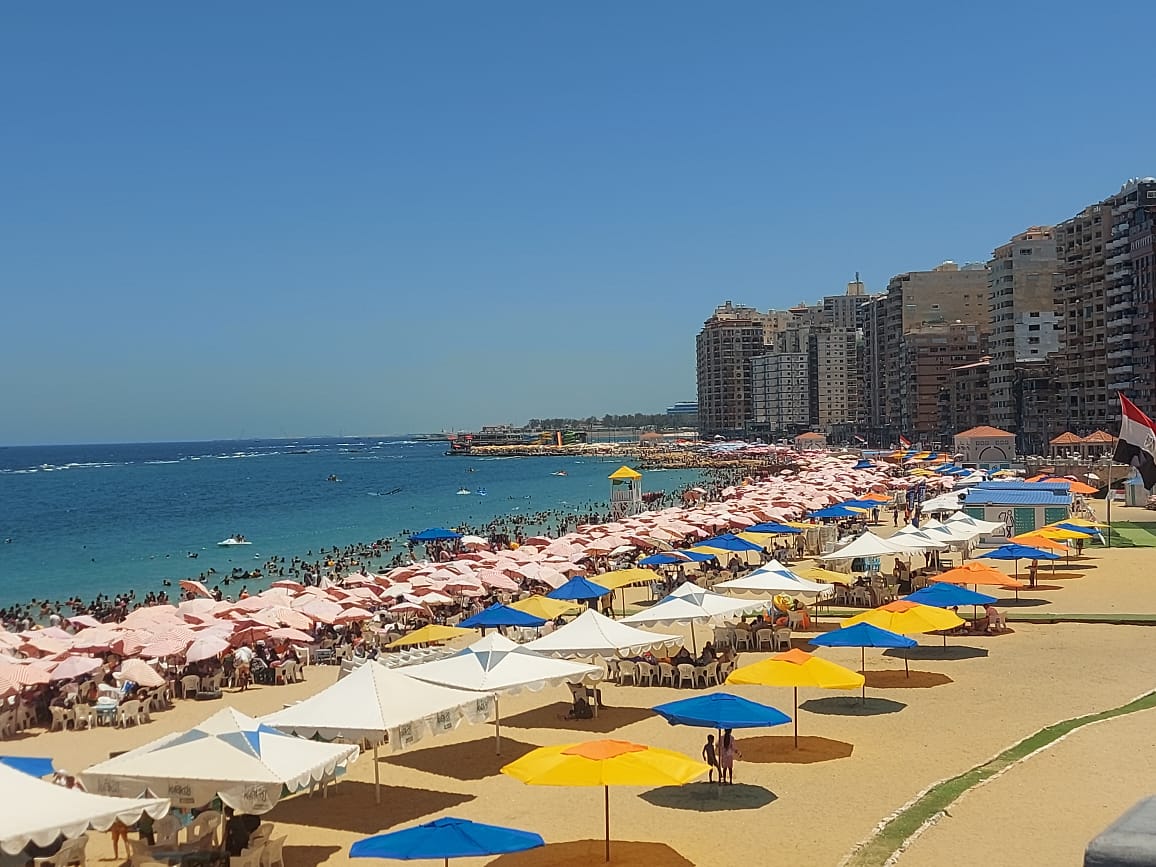 اقبال كبير فى الاجازات7 اقبال كبير فى الاجازات7