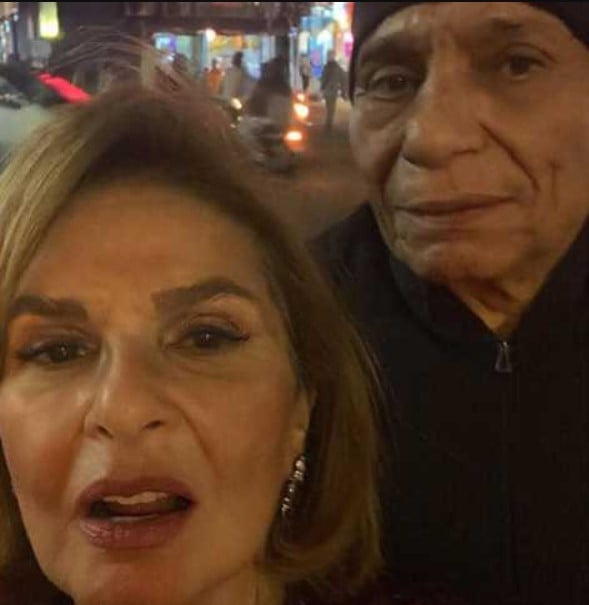 عادل إمام ويسرا صورة متداولة عادل إمام ويسرا صورة متداولة