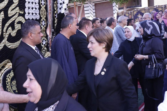  وفد من حزب الجبهة الوطنية يقدم العزاء لأسر ضحايا حادث المنوفية (6)