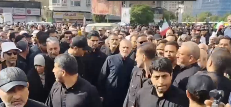 الرئيس الإيراني في الجنازة
