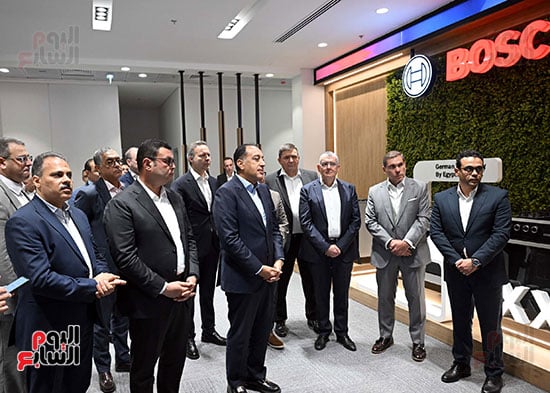 رئيس الوزراء يفتتح أول مصنع لشركة BSH (4)