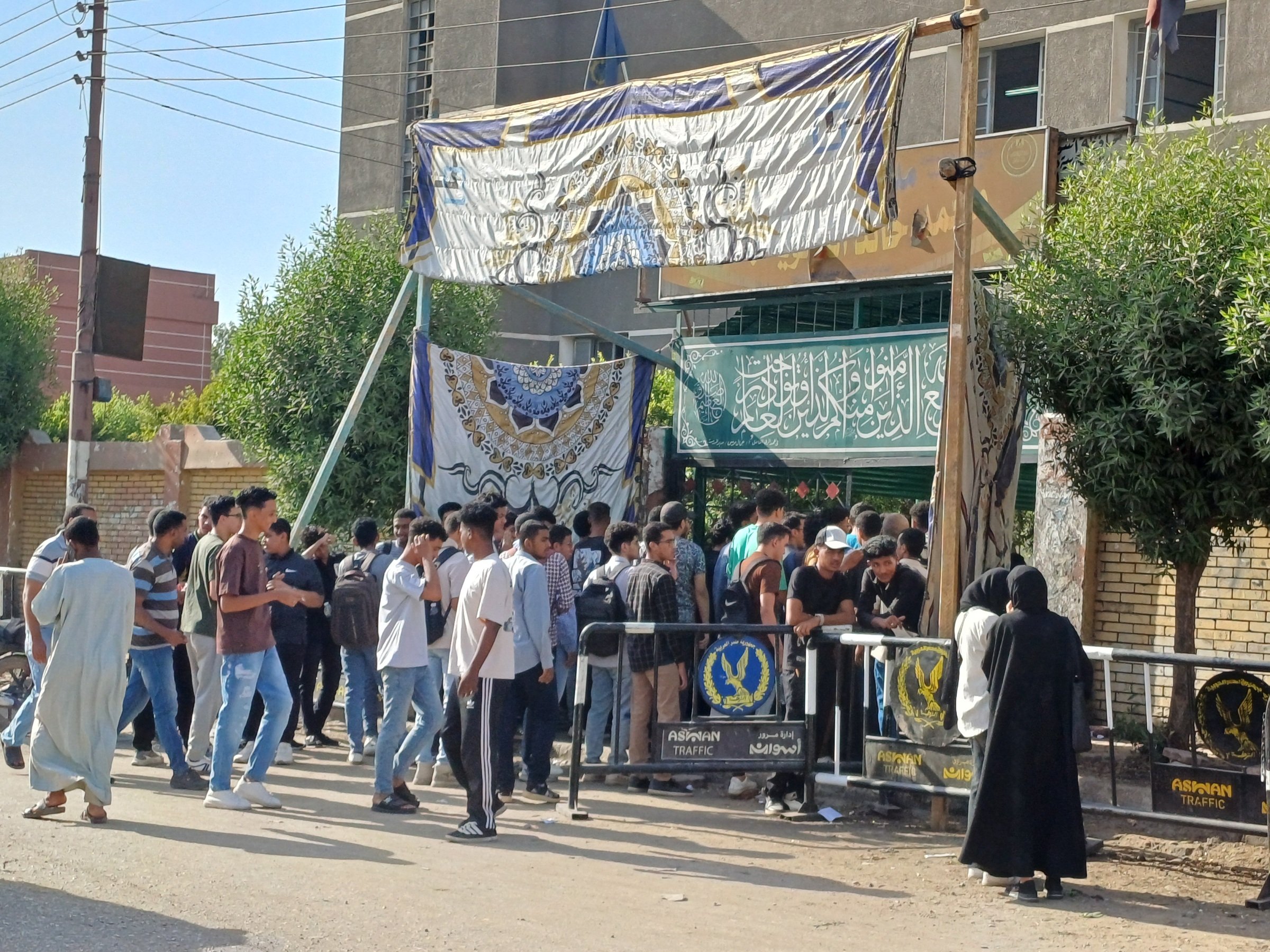 ‪لجان الثانوية العامة 