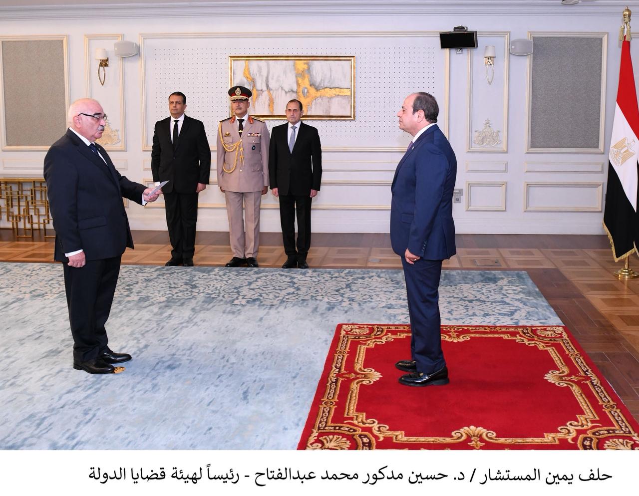 رؤساء محكمة النقض ومجلس الدولة والنيابة الإدارية الجدد يؤدون اليمين القانونية (2)