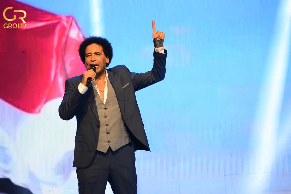 مصطفى شوقى