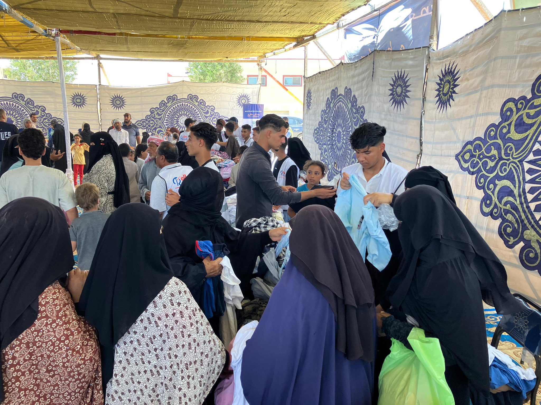 تحالف الوطني يطلق القافلة الرابعة من قوافل إيد واحدة في مطروح (12)