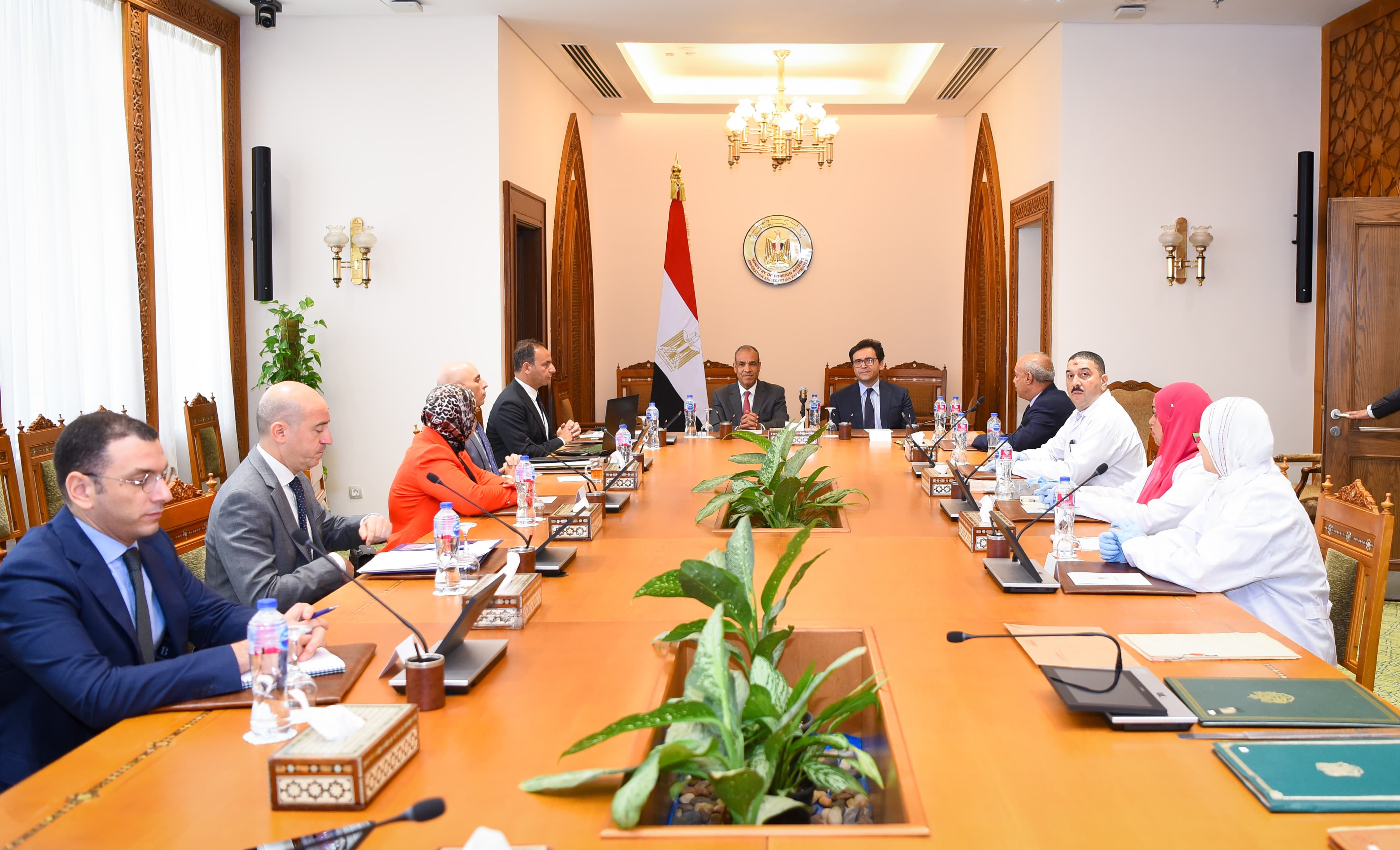 اللقاء (2)
