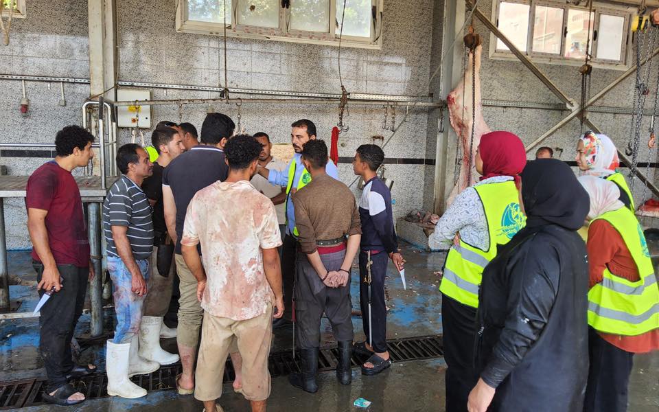 توعية العاملين بالمجازر