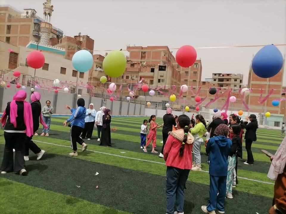 الفرحة على وجوه الأيتام الفرحة على وجوه الأيتام