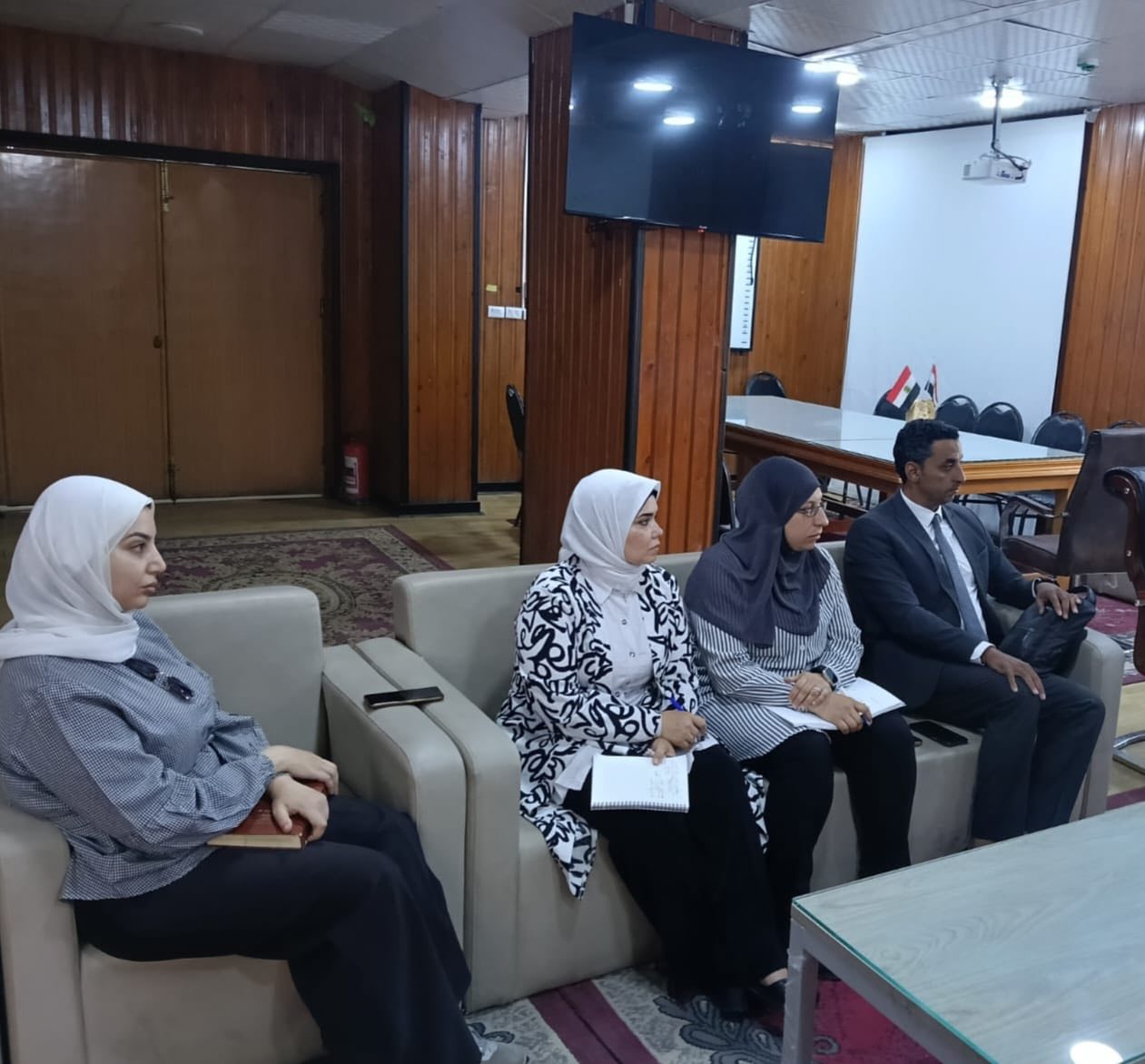 A side of the meeting