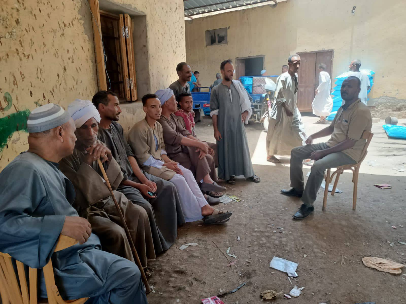 ندوات توعوية للطب البيطرى حول طرق إختيار لحوم الأضاحى بالأقصر