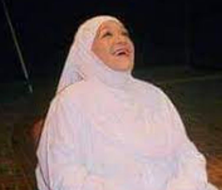 هدى سلطان