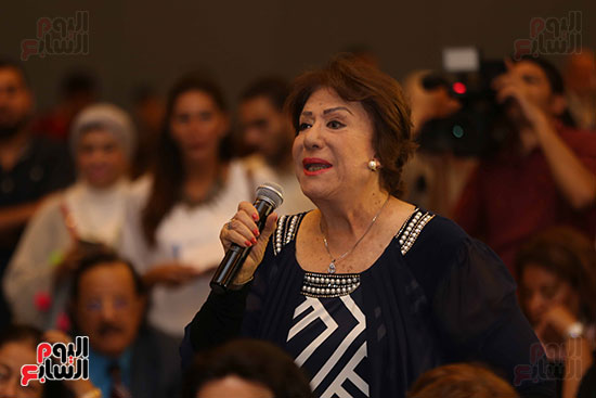 ندوة-يسرا-بمهرجان-الاسكندرية-السينمائي-تصوير-كريم-عد-العزيز--23-9-2016‎-(17)