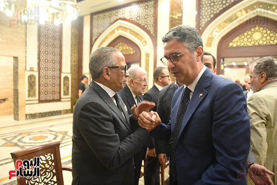 شريف فاروق وزير التموين (1)