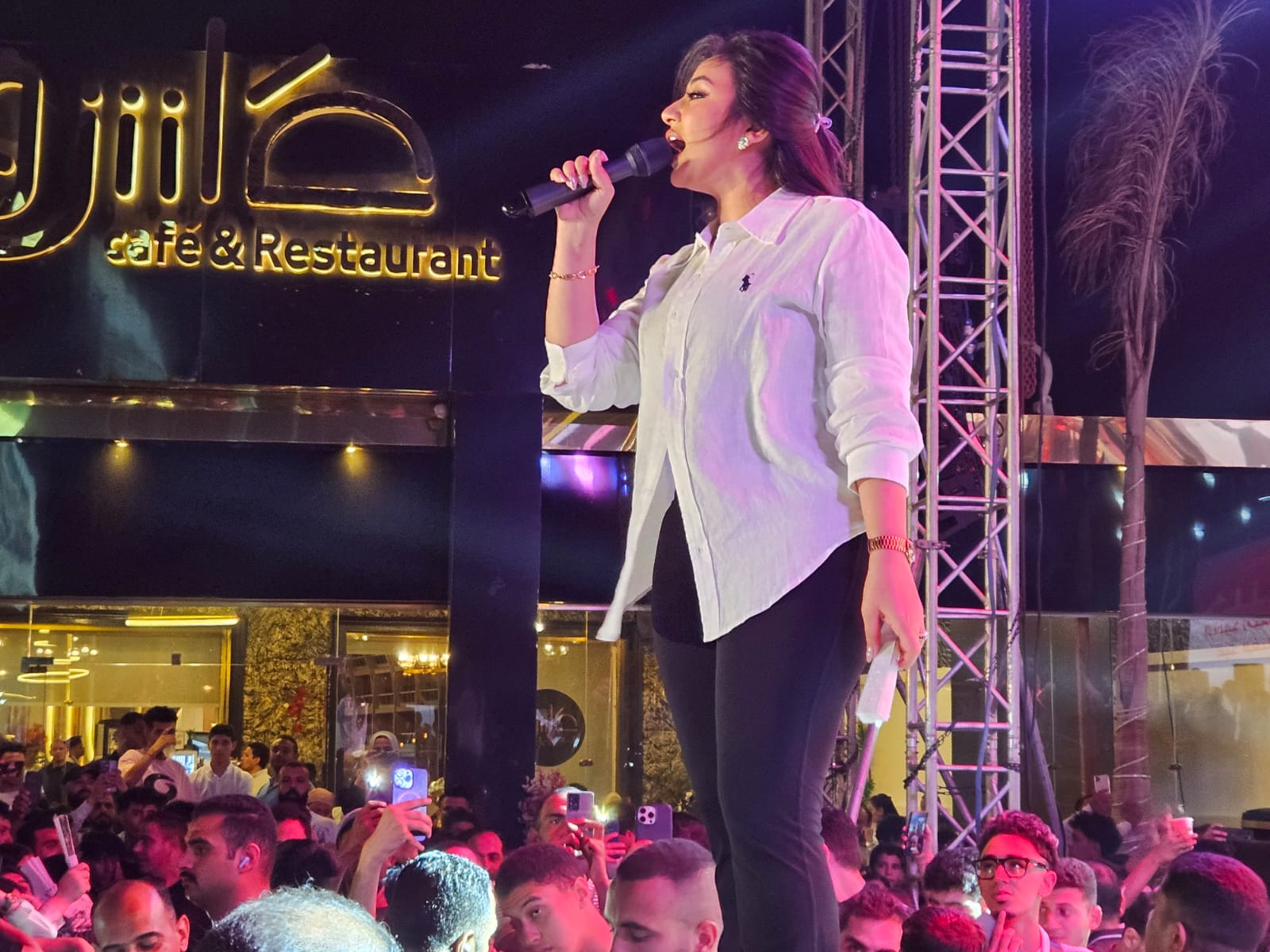 رحمة محسن تتالق في أولي فقرات احتفالية في حب مصر احتفالا بثورة 30 يونيو (3)