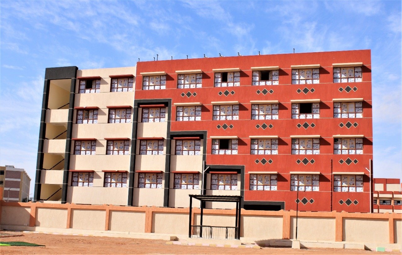 مدرسة الفنية بنات بجرجا (2)