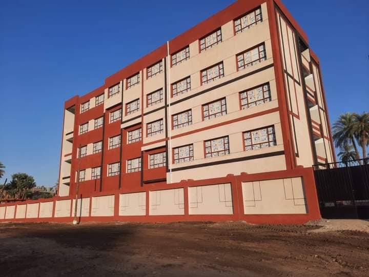 مدرسة نجع الدموكي بمركز سوهاج (1)