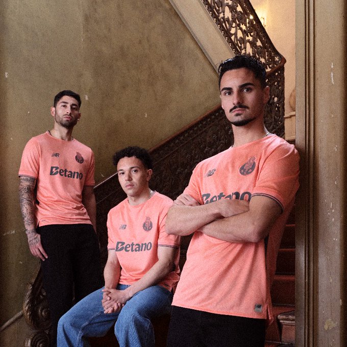 تيشيرت بورتو (2)