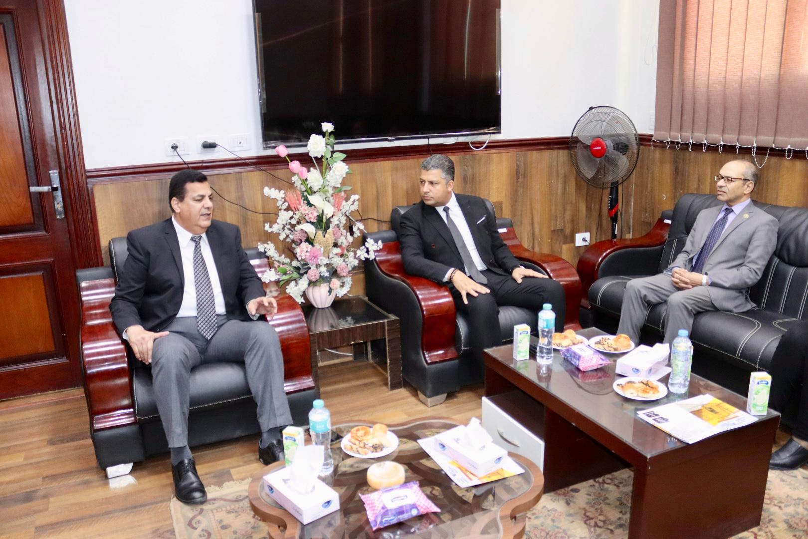 اقتصادية حقوق الإنسان تزور جامعة بني سويف التكنولوجية   (1)