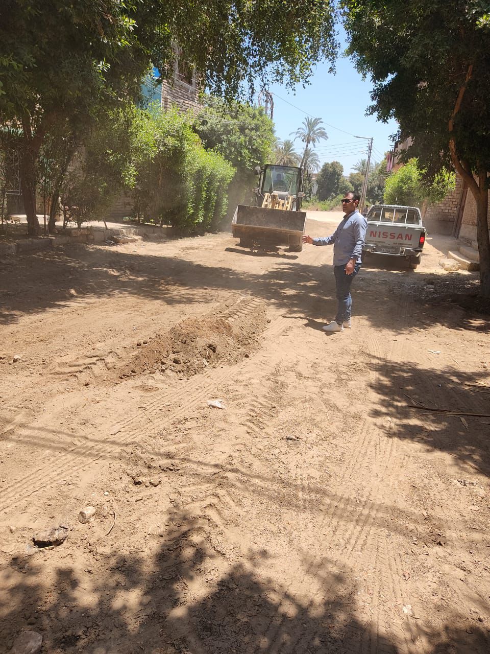 تمهيد الشوارع فى ليلة العيد بمدينة البياضية