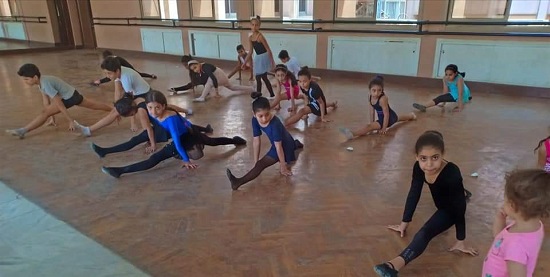 تعليم الباليه في بيت ثقافة الجيزة