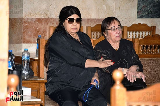الفنانة فيفي عبده تواسي سميرة عبد العزيز الفنانة فيفي عبده تواسي سميرة عبد العزيز
