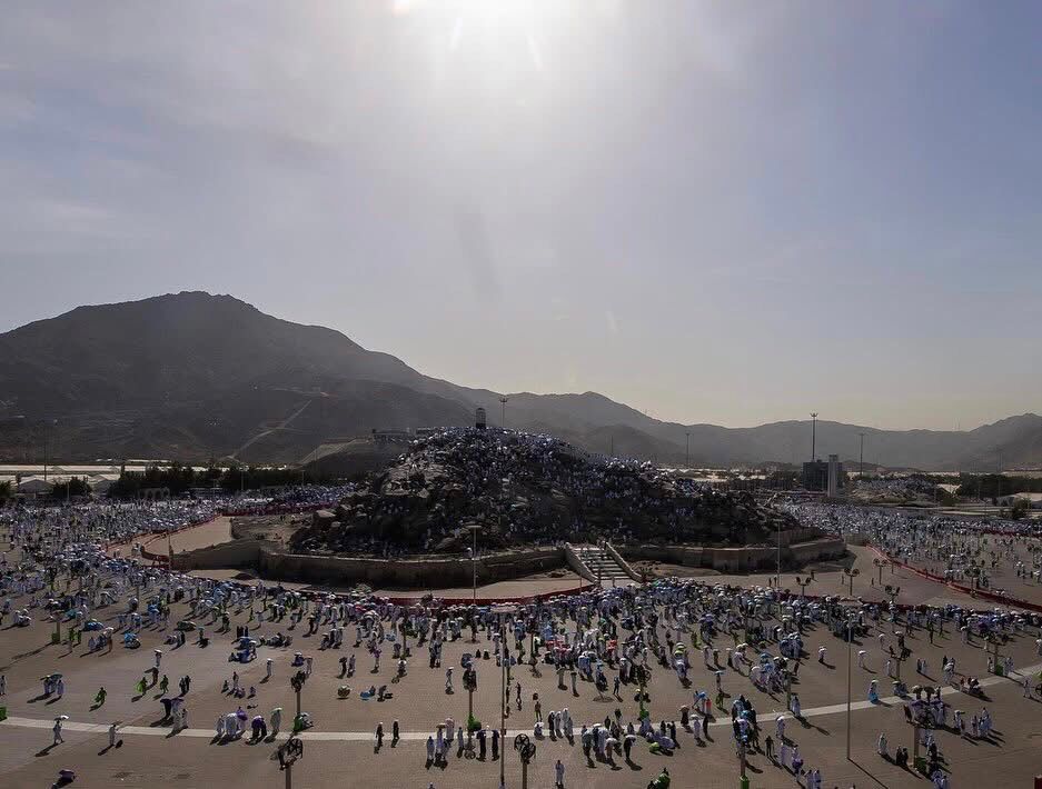 الحجاج على جبل عرفات (2)