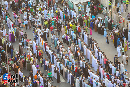 صلاة العيد من مسجد عمرو بن العاص