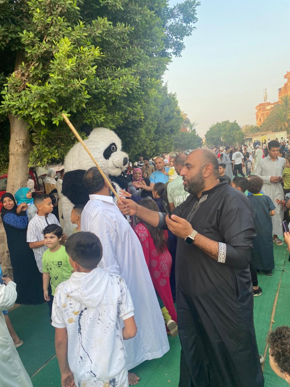 فرحة العيد تملأ ساحة الرضوان بمدينة السلام (10)