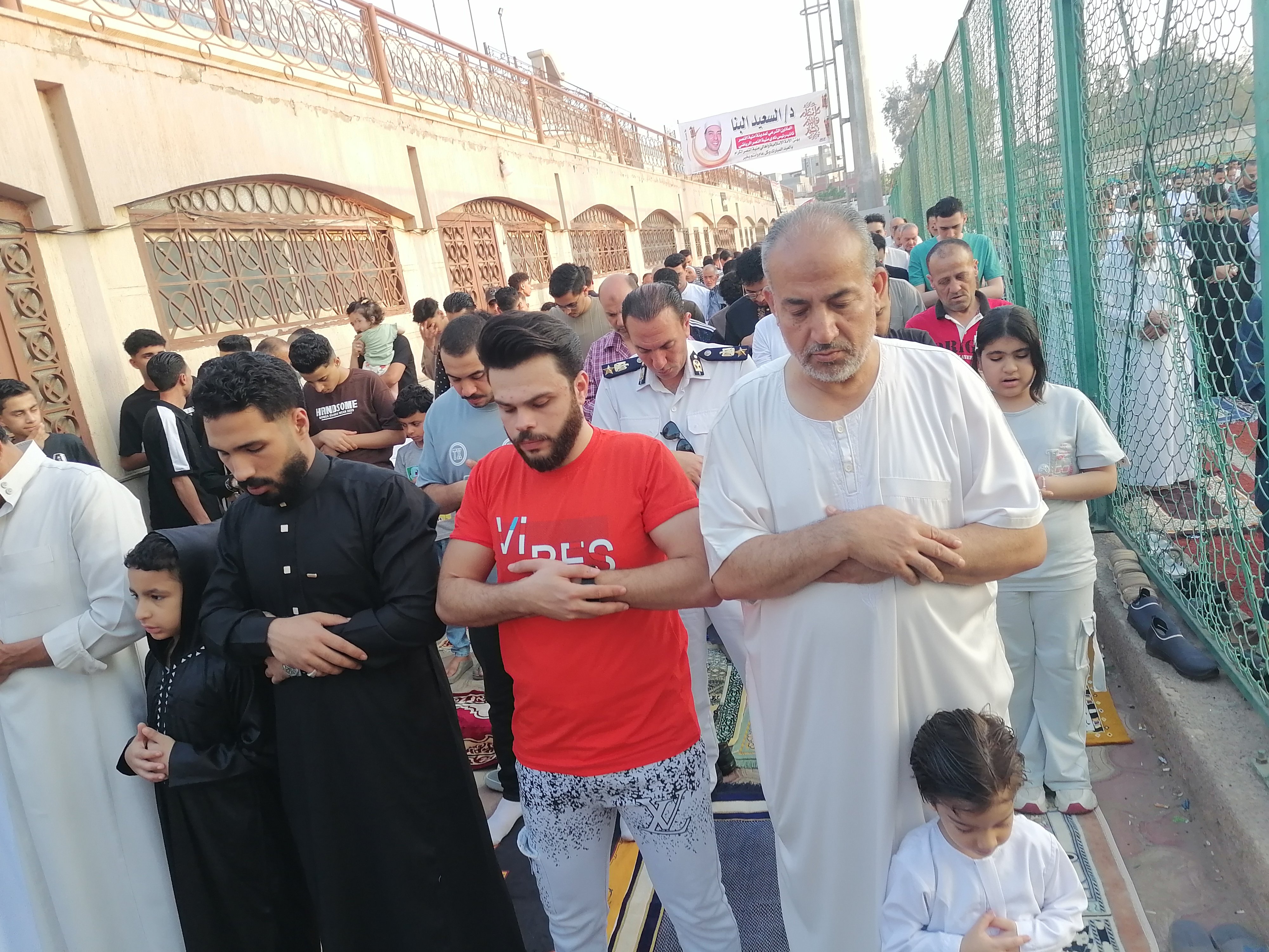 صلاة العيد في احدي ساحات الدقهلية