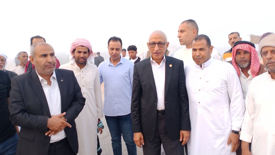 محافظ شمال سيناء يؤدي صلاة عيد الأضحى في الشيخ زويد (4)