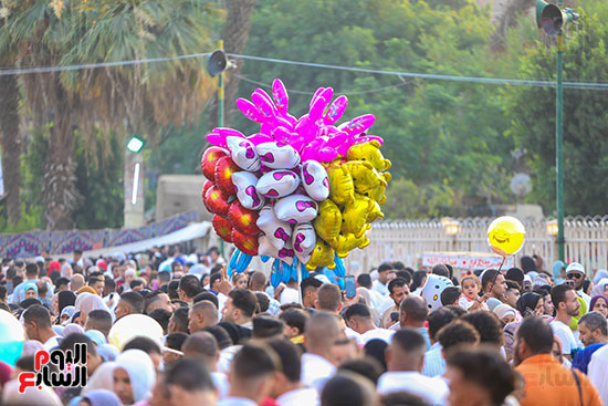 بألونات العيد