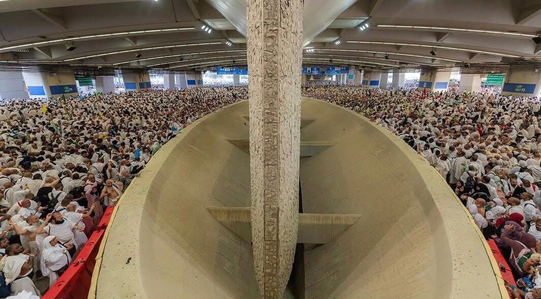 مشاعر منى مشاعر منى